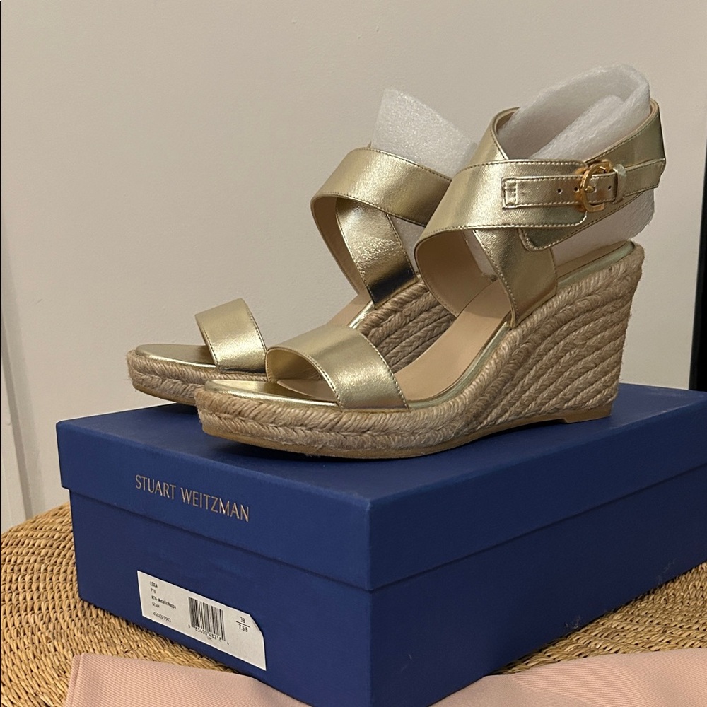 NIB Stuart Weitzman Metallic Nappa Gold Wedge Sandals size 7.5B. / 38